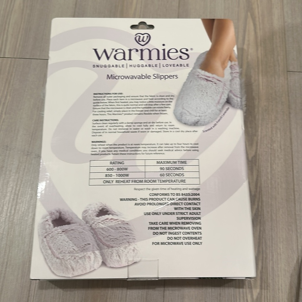 Warmies White Microwavable Slippers - Picture 2 of 2